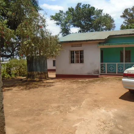 Rent this 1 bed house on Kasenge