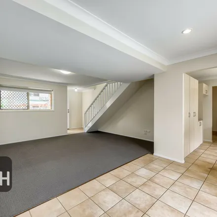 Rent this 3 bed townhouse on 11 Groom Street in Gordon Park QLD 4031, Australia