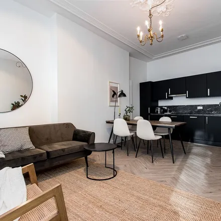 Rent this 2 bed apartment on Visstraat 4A in 5211 DN 's-Hertogenbosch, Netherlands