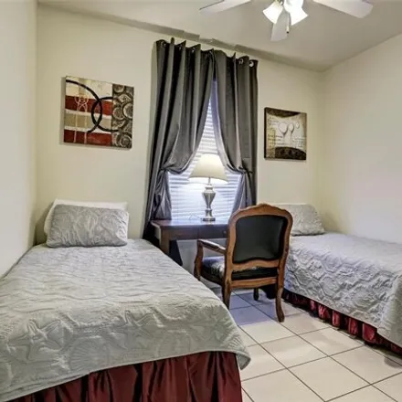 Rent this 1 bed condo on Avatarnsaka Buddhist Lotus Society in Corporate Drive, Houston