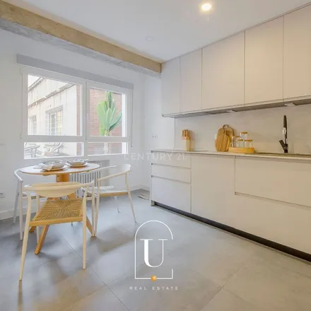 Rent this 3 bed apartment on Calle de Ayala in 38, 28001 Madrid
