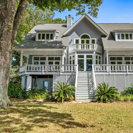 Buy this 4 bed house on 871 Sea Cliff Drive in Fairhope, AL 36532