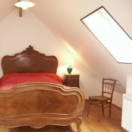 Rent this 2 bed house on Mairie de Neuilly-sur-Eure in Rue des Azalées, 61290 La Baronnerie