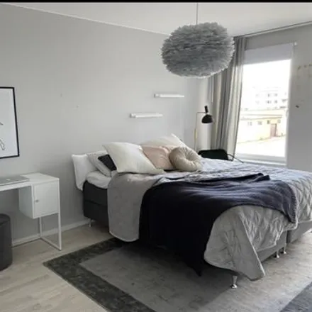 Rent this 4 bed condo on Industrigatan 23 in 753 18 Uppsala, Sweden