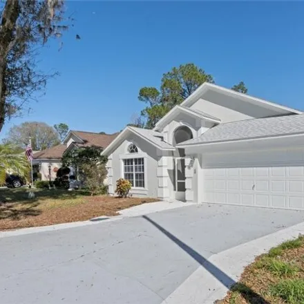 Rent this 3 bed house on 1077 Lake Davenport Boulevard in Polk County, FL 33897