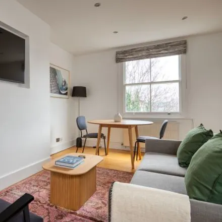 Rent this 4 bed apartment on 148 Elgin Avenue in London, W9 2NT