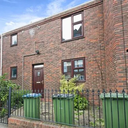 Buy this 3 bed townhouse on Whitworth Road in London, SE18 3QG