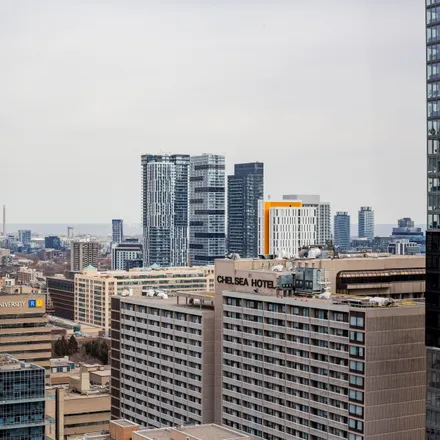 Image 8 - Conservatory Tower, Hayter Street, Old Toronto, ON M5G 2J9, Canada - Condo for rent