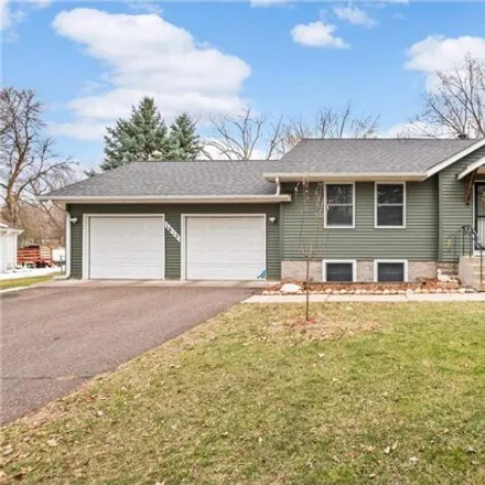 Buy this 4 bed house on 1662 Goodview Avenue North in Oakdale, MN 55128