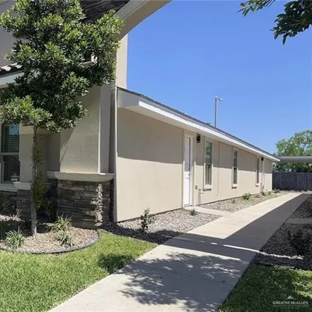 Image 2 - 4796 North Ebony Street, Pharr, TX 78577, USA - Apartment for rent