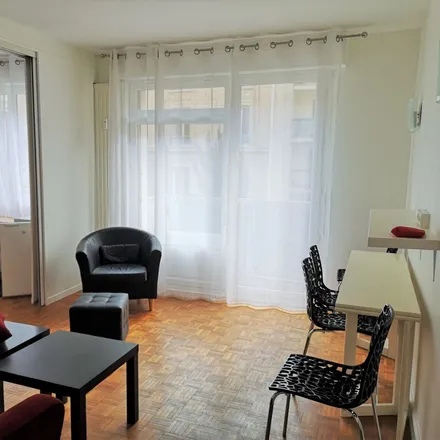 Image 4 - 1 Place Winston Churchill, 92200 Neuilly-sur-Seine, France - Apartment for rent