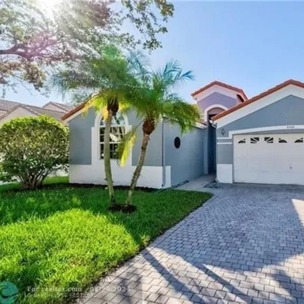Image 1 - 8400 Northwest 46th Drive, Whispering Woods, Coral Springs, FL 33067, USA - House for sale