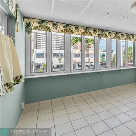Image 9 - Blue Jean Blues, 3320 Northeast 33rd Street, Fort Lauderdale, FL 33308, USA - Apartment for rent