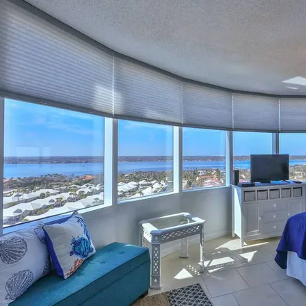 Image 1 - Daytona Beach Shores, FL - Condo for rent