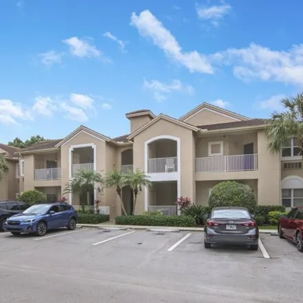 Rent this 1 bed condo on PGA Golf Club in Wentworth Lane, Saint Lucie County