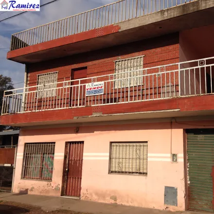Buy this studio house on Joaquín Víctor González 4847 in Satélite, 0237 Moreno