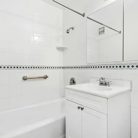 Image 3 - 437 East 80th Street, New York, NY 10075, USA - Apartment for rent