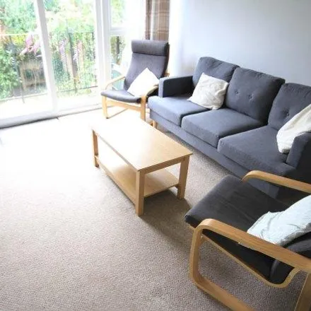 Image 1 - Abbotsbury Heights, 13-24 Bicknor Close, Canterbury, CT2 7UH, United Kingdom - Room for rent