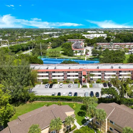 Buy this 2 bed condo on 150 South Hollybrook Terrace in Pembroke Pines, FL 33025