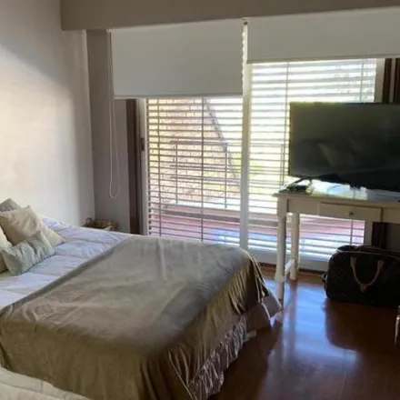 Buy this 4 bed house on Vicente Casares 597 in Partido de Morón, B1704 ESP Villa Sarmiento