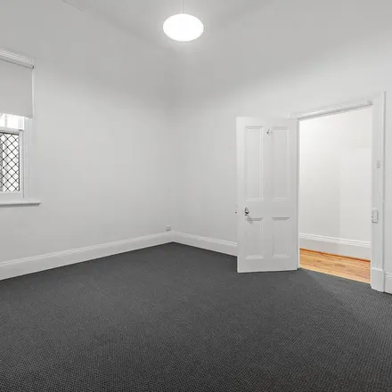 Image 8 - 11, 13 Whitmore Square, Adelaide SA 5000, Australia - Apartment for rent