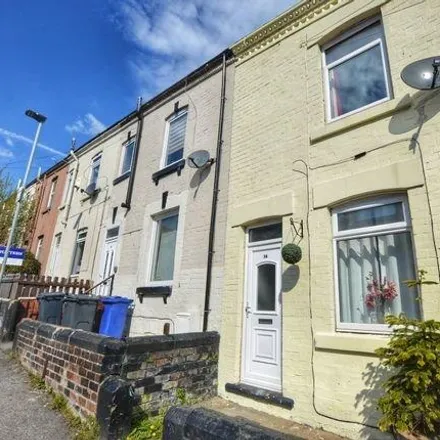 Rent this 3 bed house on Corporation Street in Barnsley, S70 4PF