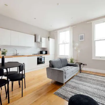 Rent this 1 bed apartment on Boveney Road in London, SE23 3NR
