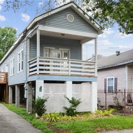 Buy this 3 bed house on 8320 South Claiborne Avenue in New Orleans, LA 70118