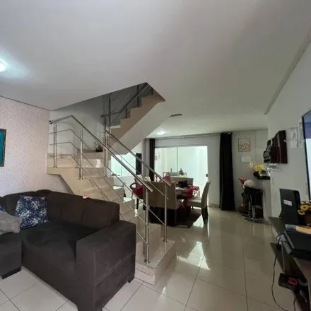 Buy this 3 bed house on André câmbio automático in Rua F 41, Faiçalville