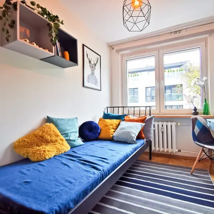 Rent this 4 bed room on Lubelska 7 in 30-003 Krakow, Poland