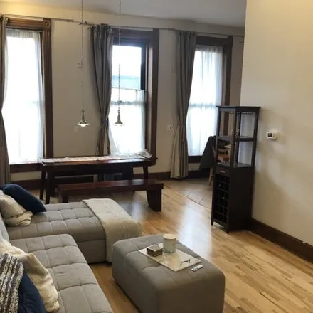 Image 3 - 2015-2019 North Sheffield Avenue, Chicago, IL 60614, USA - Condo for rent