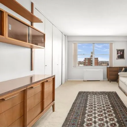 Image 9 - 70-31A 108th Street, New York, NY 11375, USA - Apartment for sale