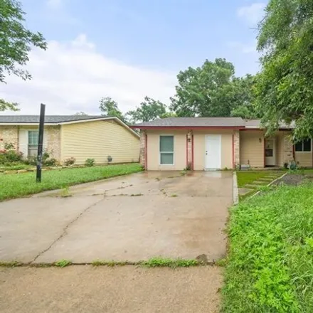 Buy this 3 bed house on 1884 Bradmore Drive in Round Rock, TX 78664