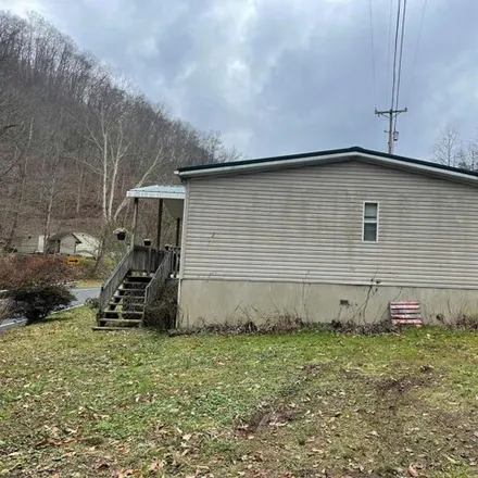 Image 2 - 748 Right Fork Island Creek Road, Little Dixie, Pike County, KY 41501, USA - Apartment for sale