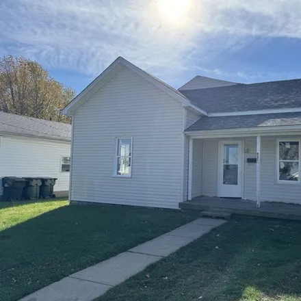 Rent this 3 bed house on 929 East North Street in Greensburg, IN 47240