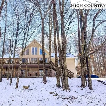 Buy this 5 bed house on 259 Overbrook Trail in Beech Mountain, NC 28604