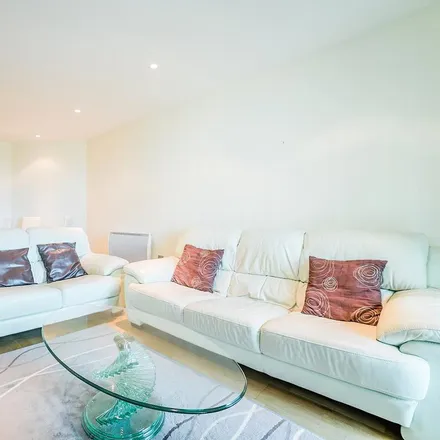 Rent this 2 bed apartment on Jellico House in 4 Nine Elms Lane, London