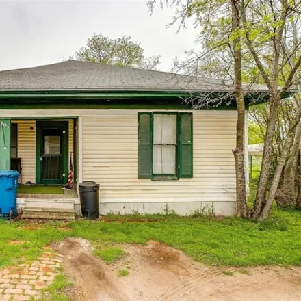 Image 2 - 641 North Brazos Avenue, Whitney, Hill County, TX 76692, USA - House for sale