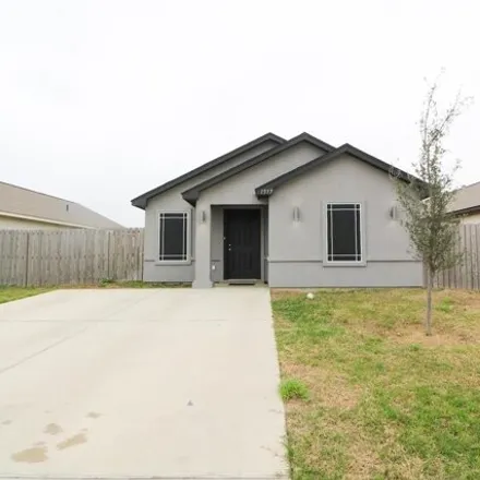 Buy this 3 bed house on Tesis Drive in Laredo, TX 78046