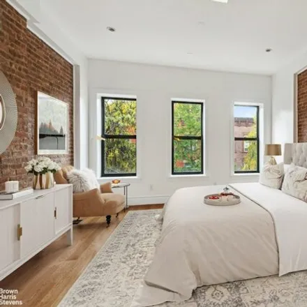 Image 4 - 319 West 137th Street, New York, NY 10030, USA - Townhouse for sale
