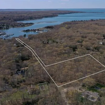 Image 8 - 14 Three Mile Harbor Drive, Northwest Harbor, Suffolk County, NY 11937, USA - House for sale