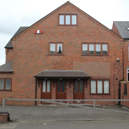 Image 1 - Queen Victoria Primary School, Bilston Street, Coseley, DY3 1JB, United Kingdom - Apartment for rent