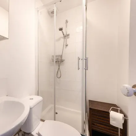 Rent this studio apartment on Cranhurst Road in London, NW2 4LL