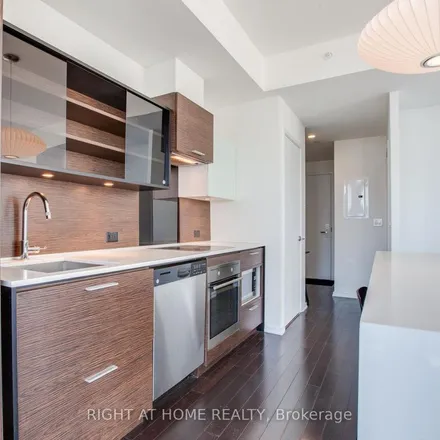 Rent this 1 bed apartment on St. Nicholas Residences in Cottage Lane, Old Toronto