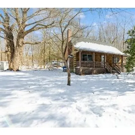Buy this 3 bed house on 130 Upland Trail in Montville, CT 06370