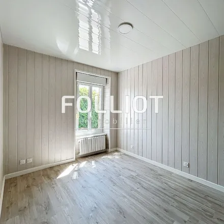 Rent this 3 bed apartment on 63 a Route de Coutances in 50350 Donville-les-Bains, France
