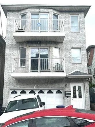 Rent this 3 bed house on 196 Lincoln Street in Jersey City, NJ 07307