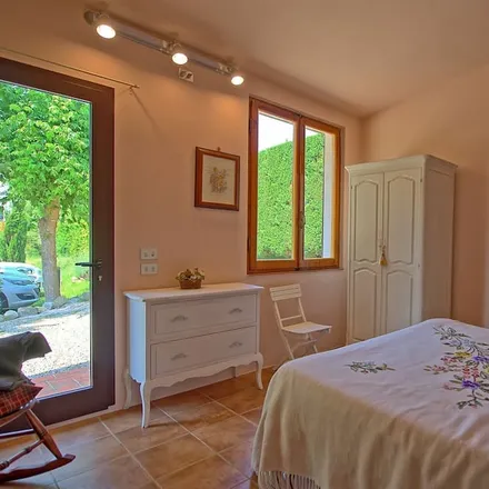 Rent this 2 bed house on Montaccio in Cortona, Arezzo