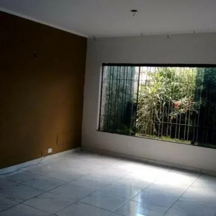 Buy this 3 bed house on Rua Luís Bento Damiani in Ponte Grande, Guarulhos - SP