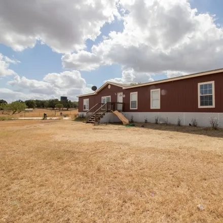 Image 4 - 194 FM 1107, Stockdale, Wilson County, TX 78160, USA - House for sale